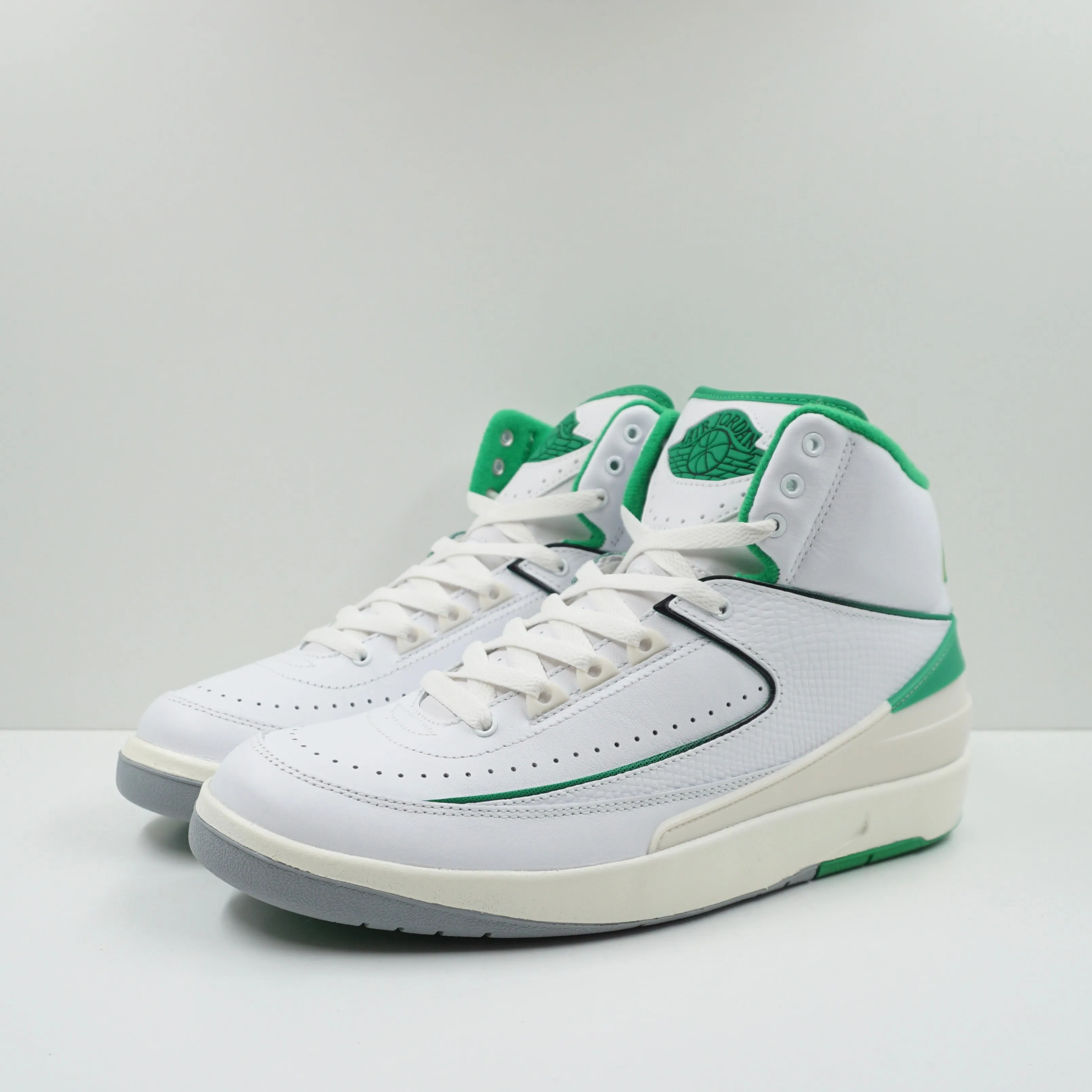 Jordan 2 Retro Lucky Green